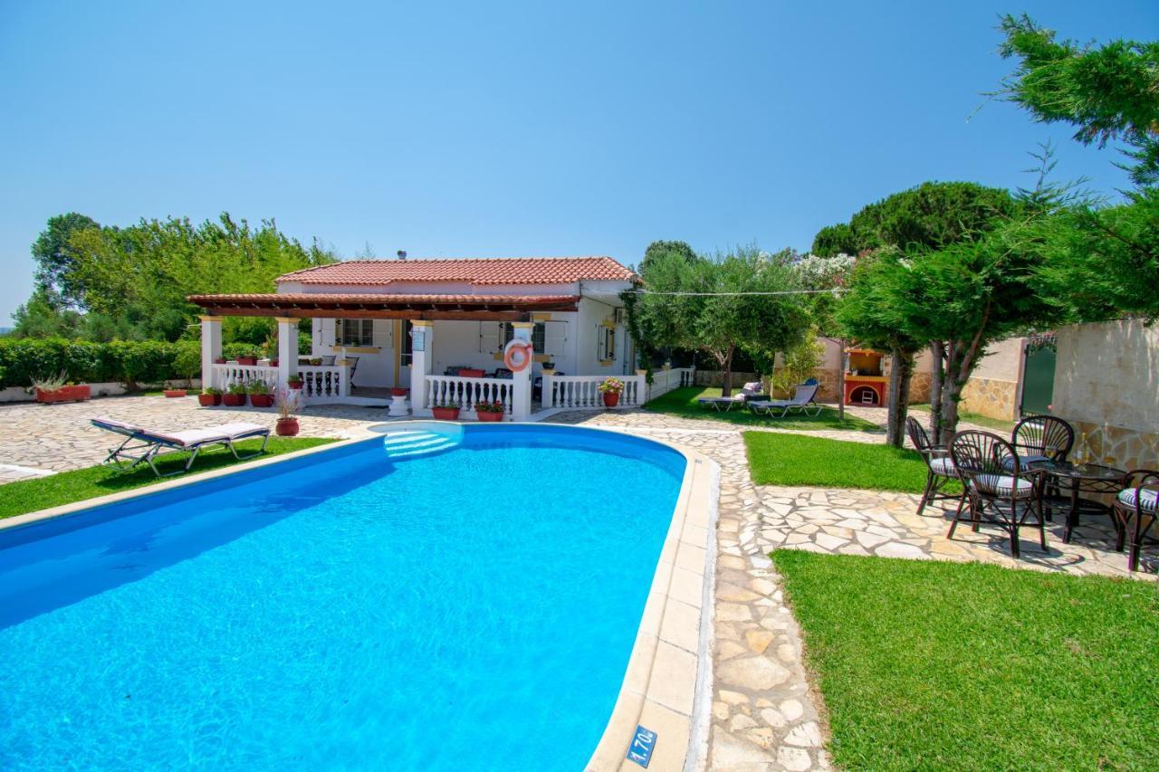 Villa Saia Halikounas Luaran gambar