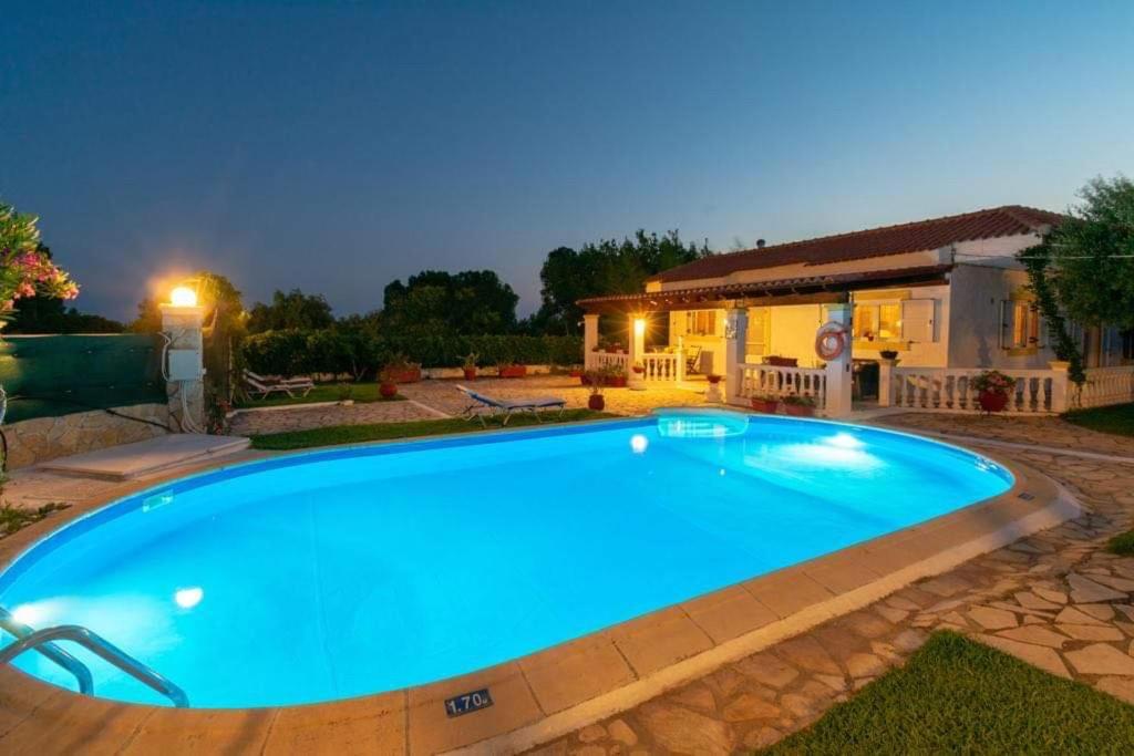 Villa Saia Halikounas Luaran gambar